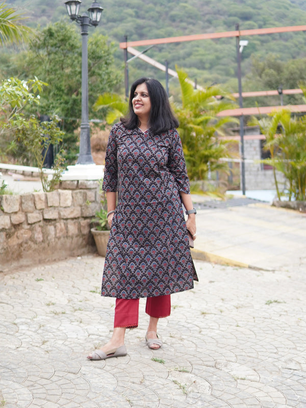 Ajrakh Block Print Small Lotus Cotton Kurta -Black