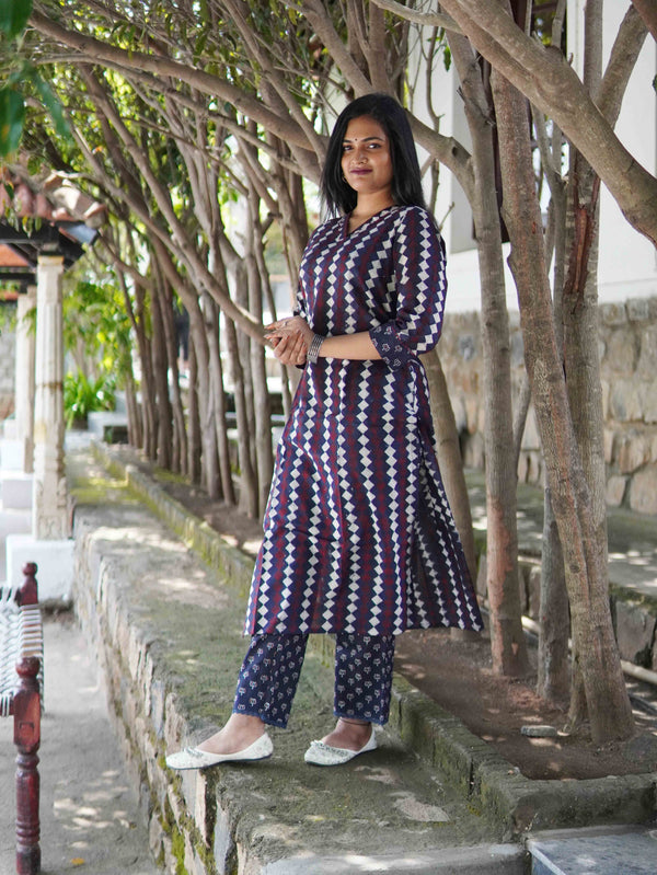 Ajrakh Diamond Soft Mul Cotton Cord Set - Black & Red