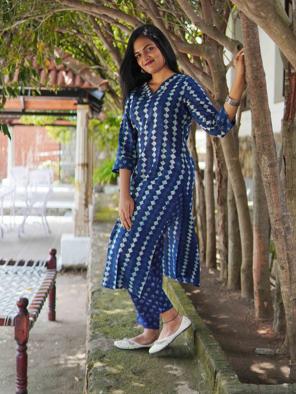 Ajrakh Diamond Soft Mul Cotton Cord Set - Indigo