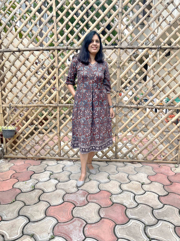 Dabu Dress - Grey Red
