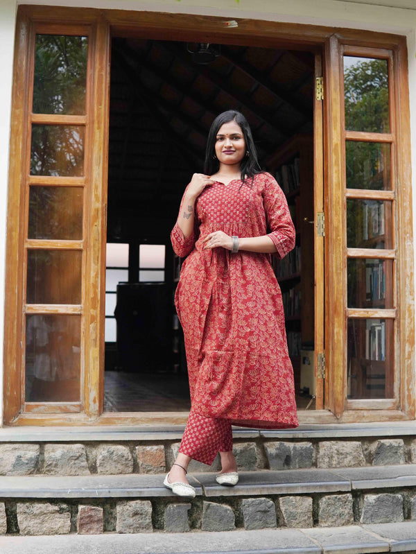 Ajrakh Lotus Soft Mul Cotton Cord Set - Red