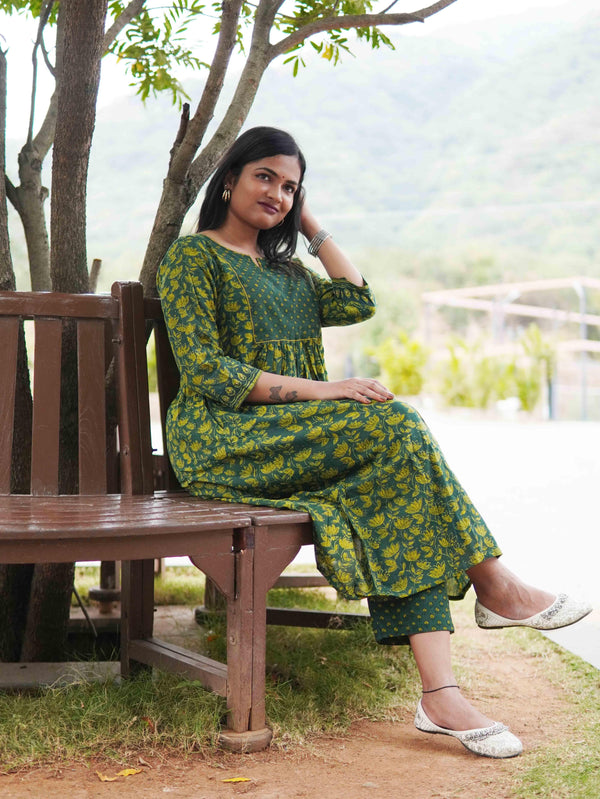 Ajrakh Lotus Soft Mul Cotton Cord Set - Green