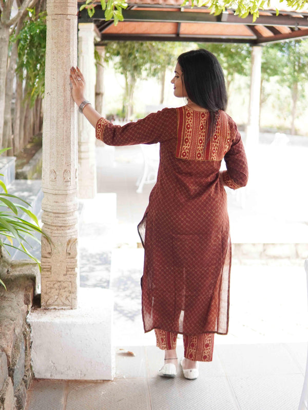 Ajrakh star Soft Mul Cotton Cord Set- Brown
